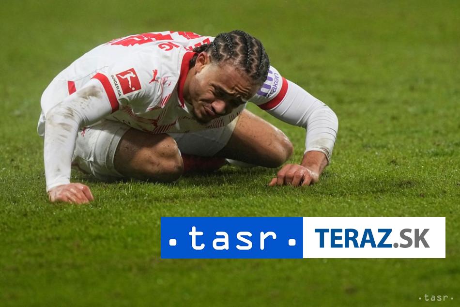 Holandsky-stredopoliar-Simons-mieri-z-RB-Lipsko-do-Tottenhamu.jpg