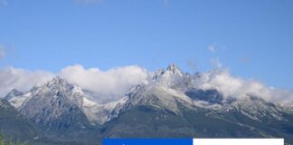 V pondelok večer platia na severe výstrahy pred vetrom na horách