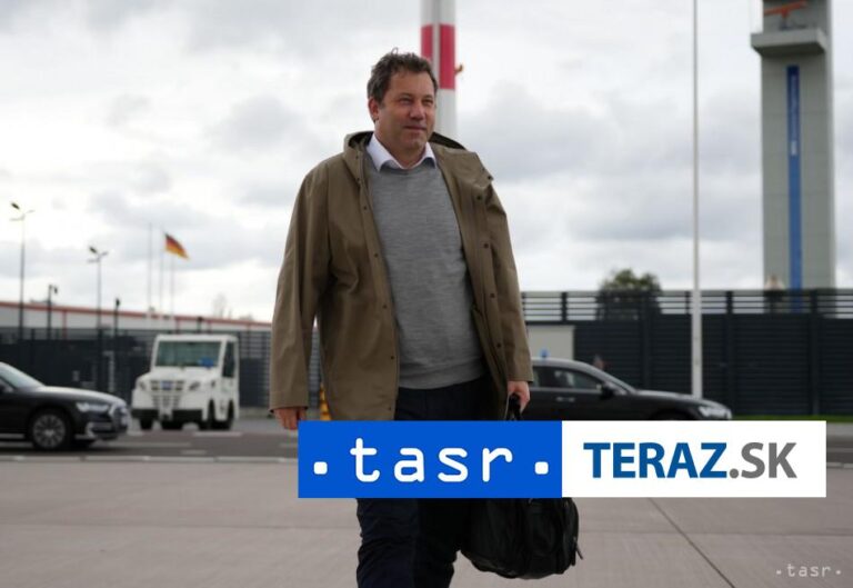 Klingbeil pricestoval do Kyjeva, bude diskutovať s ukrajinskou vládou