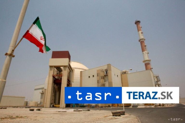 Na aktivovanie mechanizmu snapback budeme reagovať