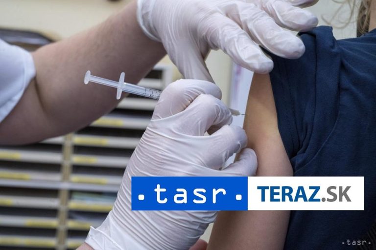 Podiel detí vyňatých z povinného očkovania v USA je na maxime