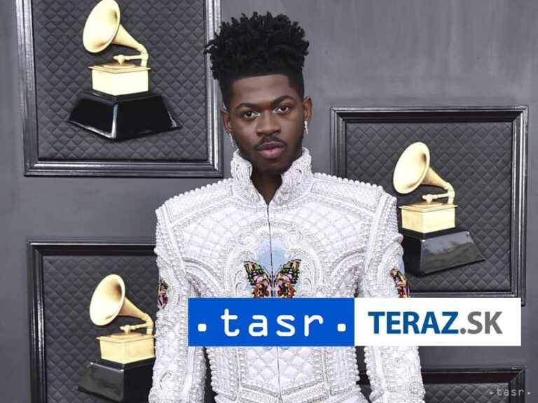 Repera Lil Nas X-a obžalovali z útoku na policajtov