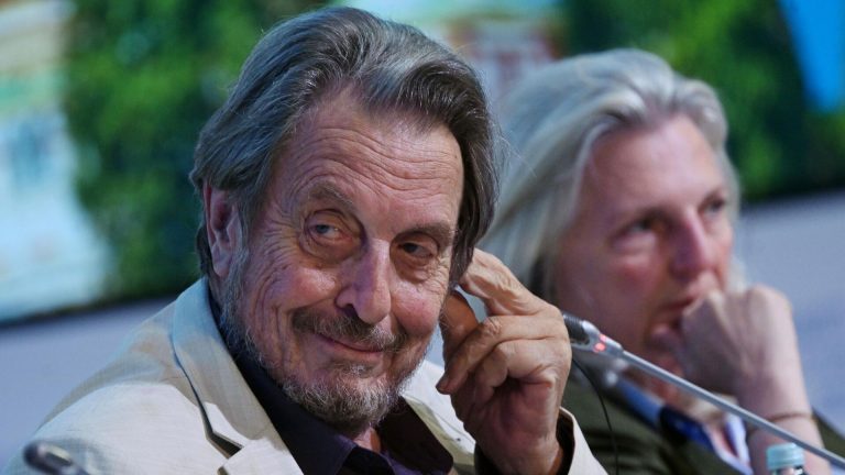 Rusko má „veľmi dobrú“ kvalitu vesmírnych rakiet – Errol Musk