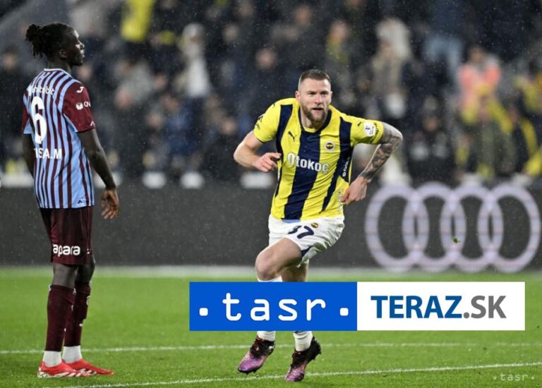 Škriniarovo Fenerbahce remizovalo v 1. zápase play off s Benficou 0:0