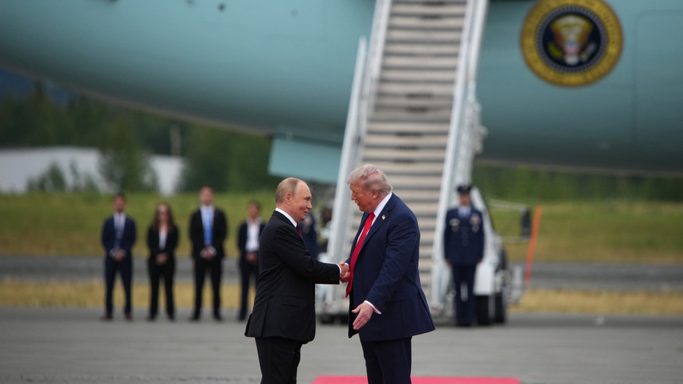Trump-pozastavil-rozhovory-europskych-lidrov-s-Putinom-–-media.jpg