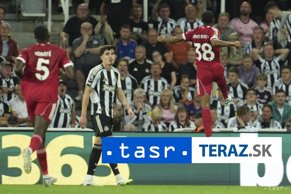 Zakopnutie-Liverpoolu-odvratil-v-zavere-zapasu-16-rocny-debutant.jpg