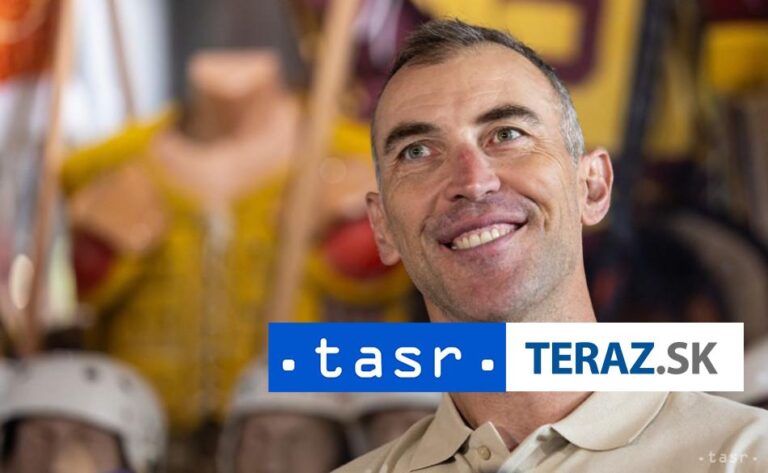 Cháru uviedli do Hokejovej siene slávy, privítal ho Lidström