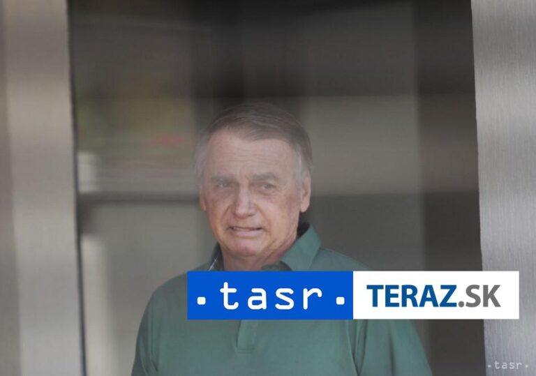 Bolsonaro sa odvolal proti 27-ročnému trestu za pokus o puč