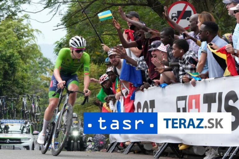 Fenomenálny Pogačar suverénne obhájil titul majstra sveta