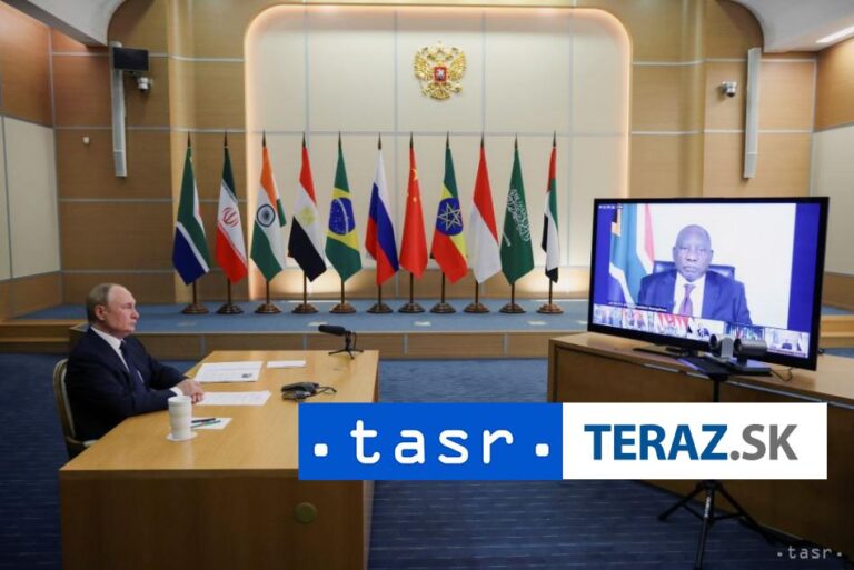 Kremeľ vyzval Poľsko na znovuotvorenie hranice s Bieloruskom