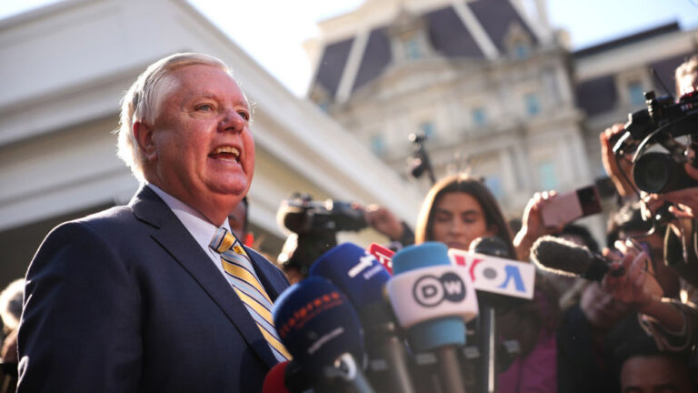 Lindsey Graham sa vyhráža Maďarsku a Slovensku kvôli ruskej rope