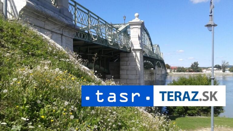 Most Márie Valérie v Štúrove bude v nedeľu dopoludnia uzavretý