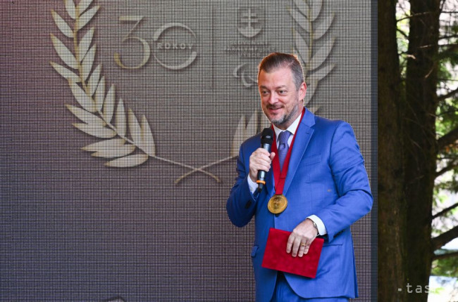 Na Kúpeľnom ostrove otvorili Nezlomný chodník slávy