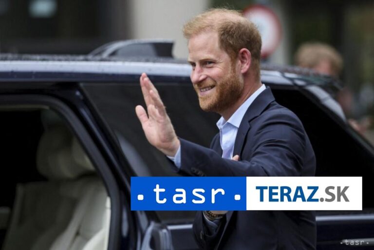 Princ Harry sa po prvýkrát od roku 2024 stretol s kráľom Karolom III.