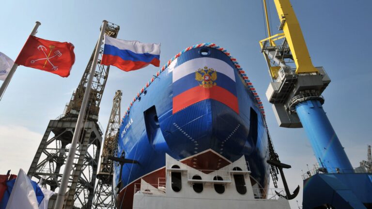 Rusko Rosatom dokončí produkciu reaktora pre jadrové ľadoboty Rossiya