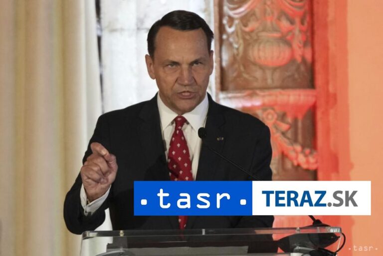 Sikorski odcestoval do Kyjeva, bude rokovať aj o protidronovej obrane