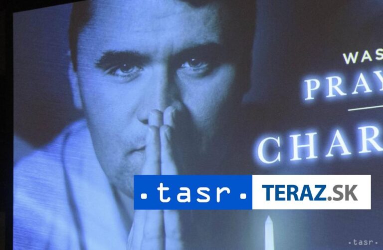 Športový riaditeľ Dortmundu sa zastal Nmechu, ktorý vzdal úctu Kirkovi