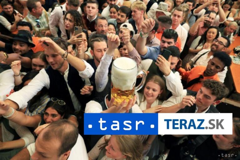 V Mníchove sa začal pivný festival Oktoberfest