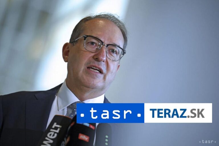 Vláda začne rokovať s Talibanom o deportáciách migrantov