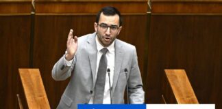 Hnutie Slovensko hovorí o falšovaní prezenčnej listiny na výbore