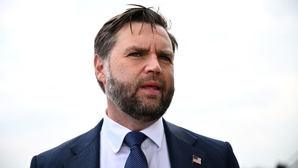 „Je-mi-to-jedno-Vance-obhajuje-strajk-„kartelovej-lode.jpg