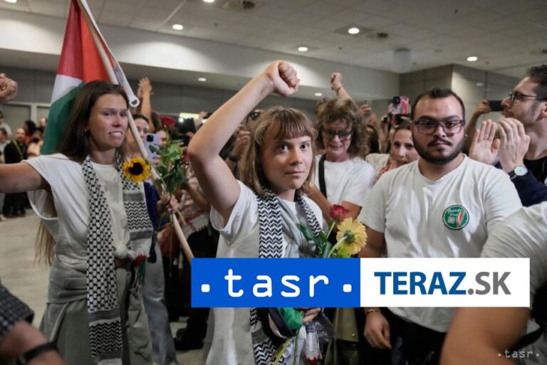 Do Atén priletelo 161 aktivistov z flotily Global Sumud