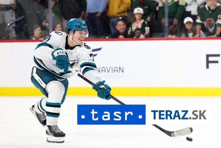 Hráčom týždňa sa stal Celebrini, ocenili aj Cooleyho a Hughesa