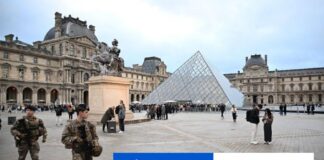 Časť ukradnutých šperkov už mohla byť v Louvri