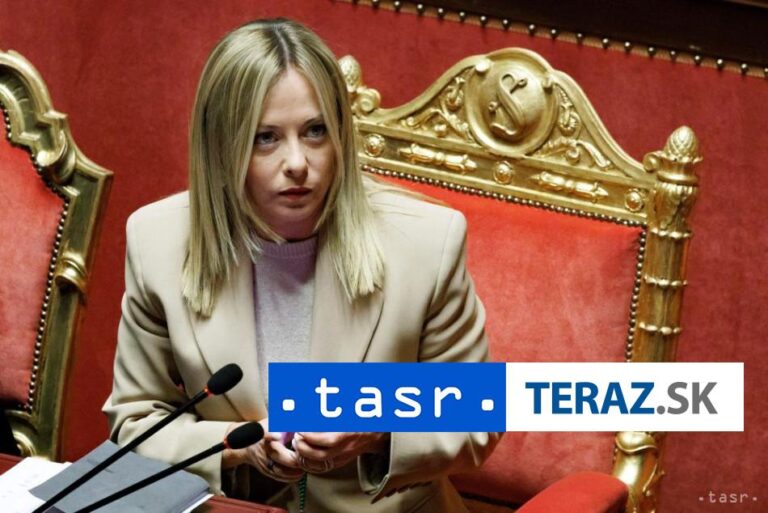 Talianski politici odsúdili útok vandalov na redakciu novín