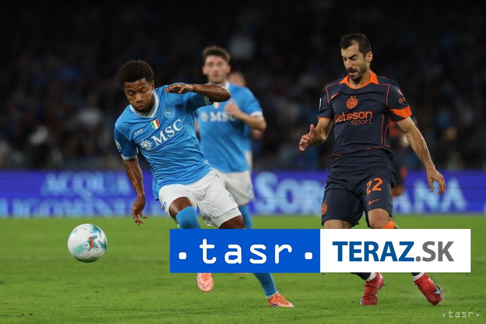 Neapol-sa-vratil-na-celo-Serie-A-Conte-Zdolali-sme.jpg