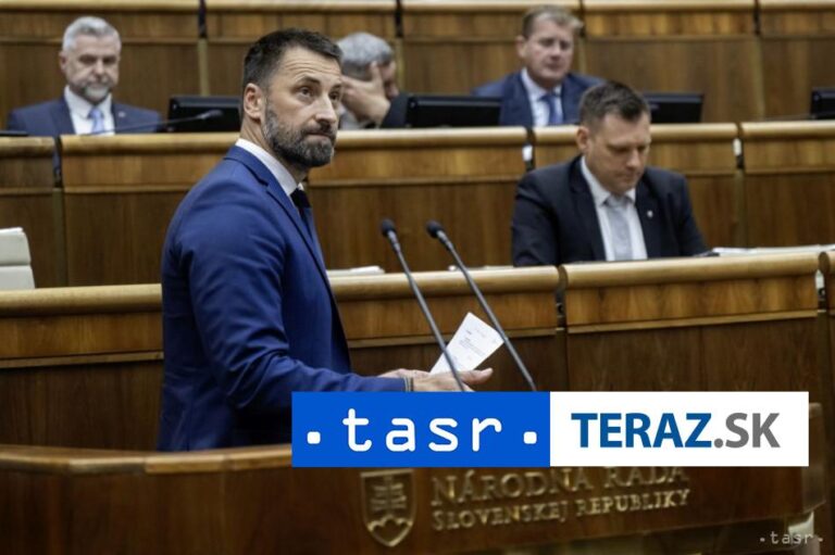 Pokračuje rozprava o rozpočte, opozícia kritizuje viaceré časti