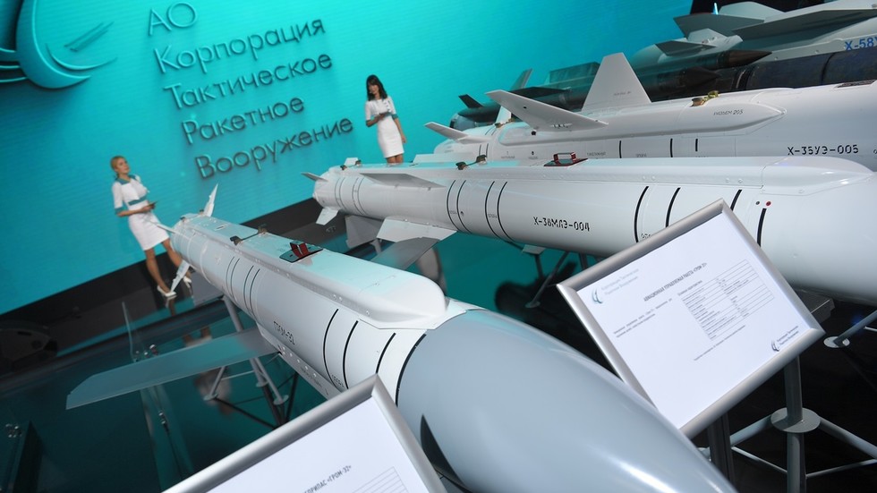 Rusko-udajne-dosiahlo-vyznamny-prielom-v-oblasti-klzakovych-bomb.jpg