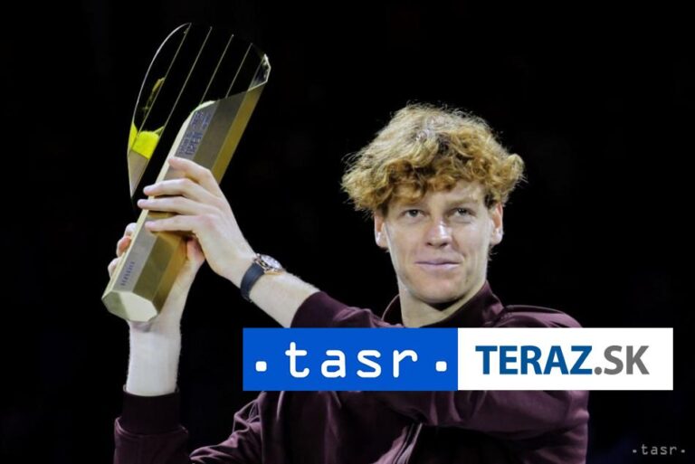 Sinner sa zmieril s tým, že rok 2025 nezakončí ako svetová jednotka