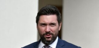 Vláda asi nebude žiadať parlament o dôveru pre dlhovú brzdu