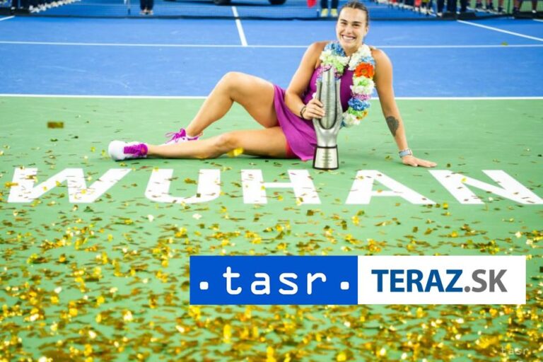 Sobolenková kraľuje rebríčku WTA, Šramková klesla na 68. miesto