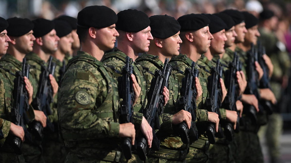 Stat-NATO-obnovuje-vojensku-povinnost.jpg