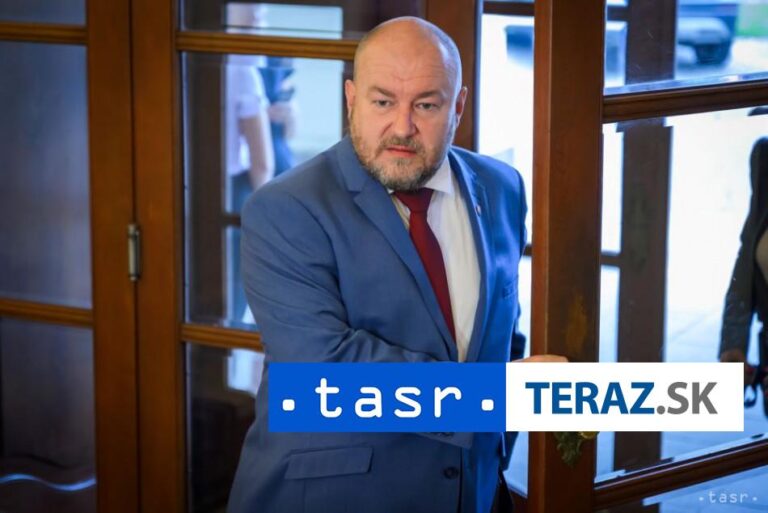 Štát získal kontrolu nad hazardom a posilnil postavenie Tiposu