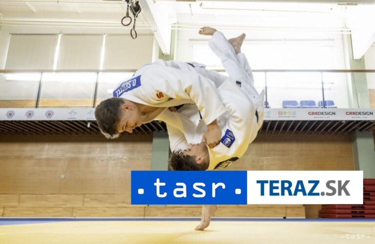 Tománek zaznamenal vo váhe do 60 kg jeden triumf, skončil v 2. kole