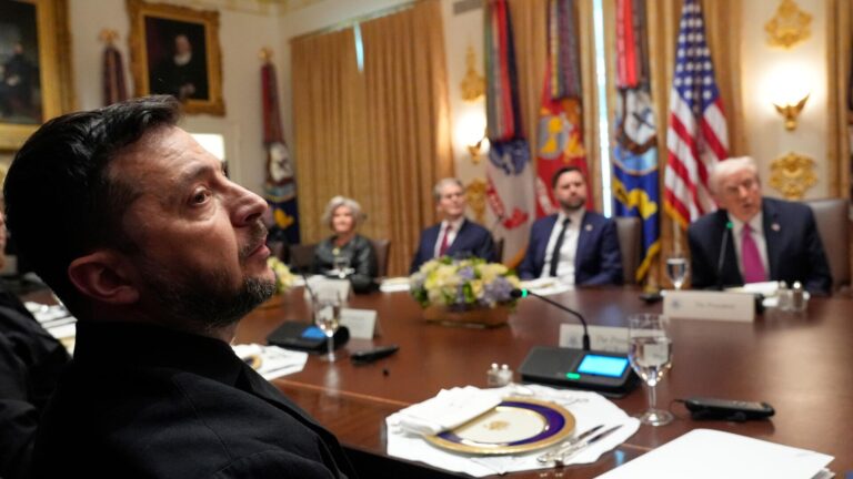 Trump skončil so Zelenským, Tomahawk Snub si to zaistil – bývalý analytik Pentagonu