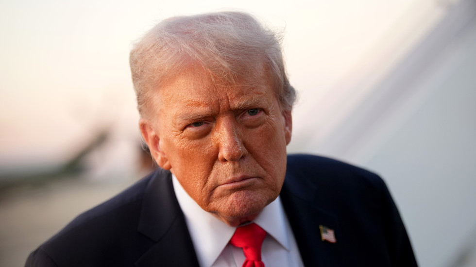 Trump-„ukoncuje-obchodne-rokovania-s-Kanadou-kvoli-proticolnej-reklame-VIDEO.jpg