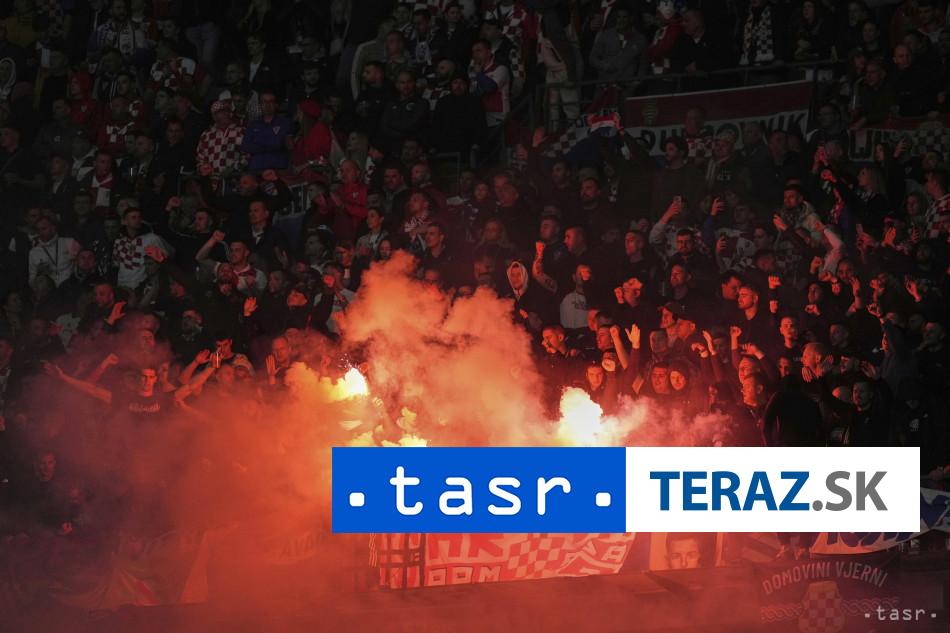 UEFA-udelila-pokuty-Stuttgartu-a-Freiburgu-za-pyrotechniku.jpg