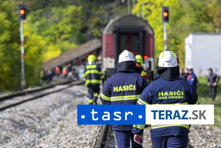 Nehodu rýchlikov pri Rožňave vyšetruje niekoľko orgánov
