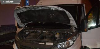 Vodič šoféroval kradnutú dodávku s dvoma rôznymi evidenčnými číslami