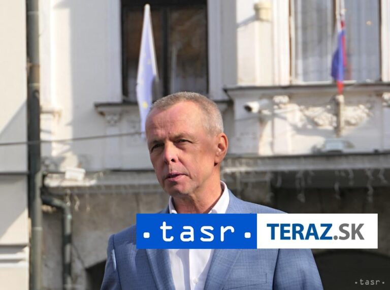 Žilina spustila revitalizáciu vnútrobloku na Lichardovej ulici