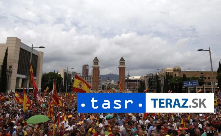 Desaťtisíce ľudí v Madride požadovali predčasné voľby