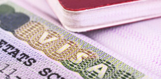 EÚ plánuje ďalšie obmedzenia vstupu pre Rusov – Politico