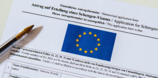 EÚ útočí na „obyčajných Rusov“, tvrdí vysokopostavený senátor