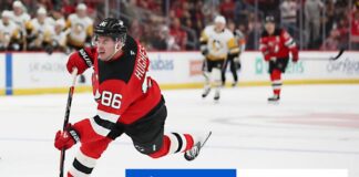 Jack Hughes podstúpil operáciu prsta, bude chýbať dva mesiace