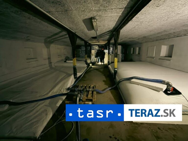 Kriminalisti zasahujú na viacerých miestach SR