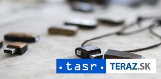 Nemecká parlamentná stráž varuje poslancov pred podozrivými USB kľúčmi